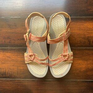 Baretraps Pink, tan and grey sandals with Rebound Technology size 7 1/2